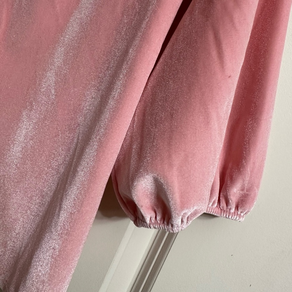 Crown & Ivy Soft Pink Blouse - Picture 3 of 5